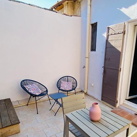 Appartements Entre Provence Et Camargue Tarascon Zewnętrze zdjęcie
