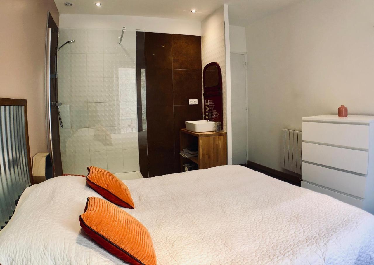 Appartements Entre Provence Et Camargue Tarascon Zewnętrze zdjęcie
